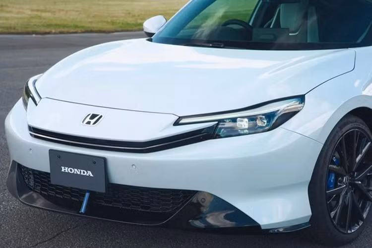 Như vậy, mẫu coupe hybrid này của hãng Honda sẽ có giá cao hơn cả Civic Type R, Nissan Fairlady Z và thậm chí là Toyota GR Supra tại thị trường Nhật.