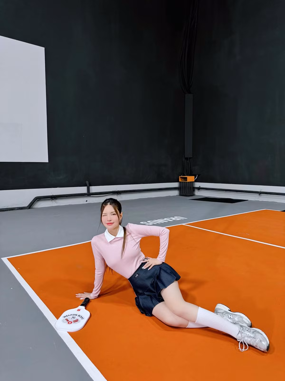 Trên trang cá nhân, Lucie Nguyễn thường xuyên chia sẻ những khung hình sang chảnh trong các chuyến du lịch hay diện đồ hàng hiệu. Ảnh sử dụng trong bài: FBNV