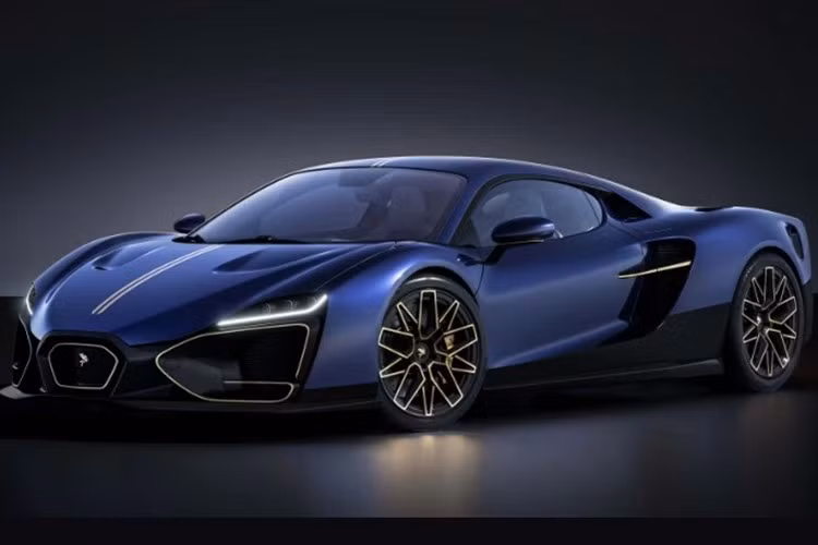 Mới đây, Vittori Motors - công ty khởi nghiệp có trụ sở tại Mỹ đã trình làng mẫu hypercar Vittori Turbio. Đây là sản phẩm đầu tiên của hãng, được phát triển với sự kết hợp giữa công nghệ trí tuệ nhân tạo (AI) và hãng thiết kế danh tiếng Pininfarina.