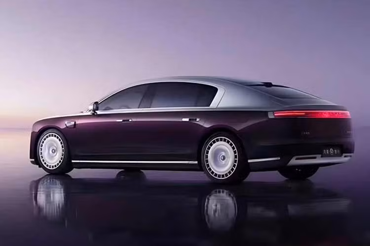 Dù còn khá xa lạ với nhiều thị trường quốc tế, mẫu xe sedan hạng sang Maextro S800 2026 này đang gây bất ngờ khi đạt doanh số vượt qua tổng lượng bán của nhiều mẫu sedan hạng sang nổi tiếng đến từ Đức đang có mặt ở Trung Quốc.