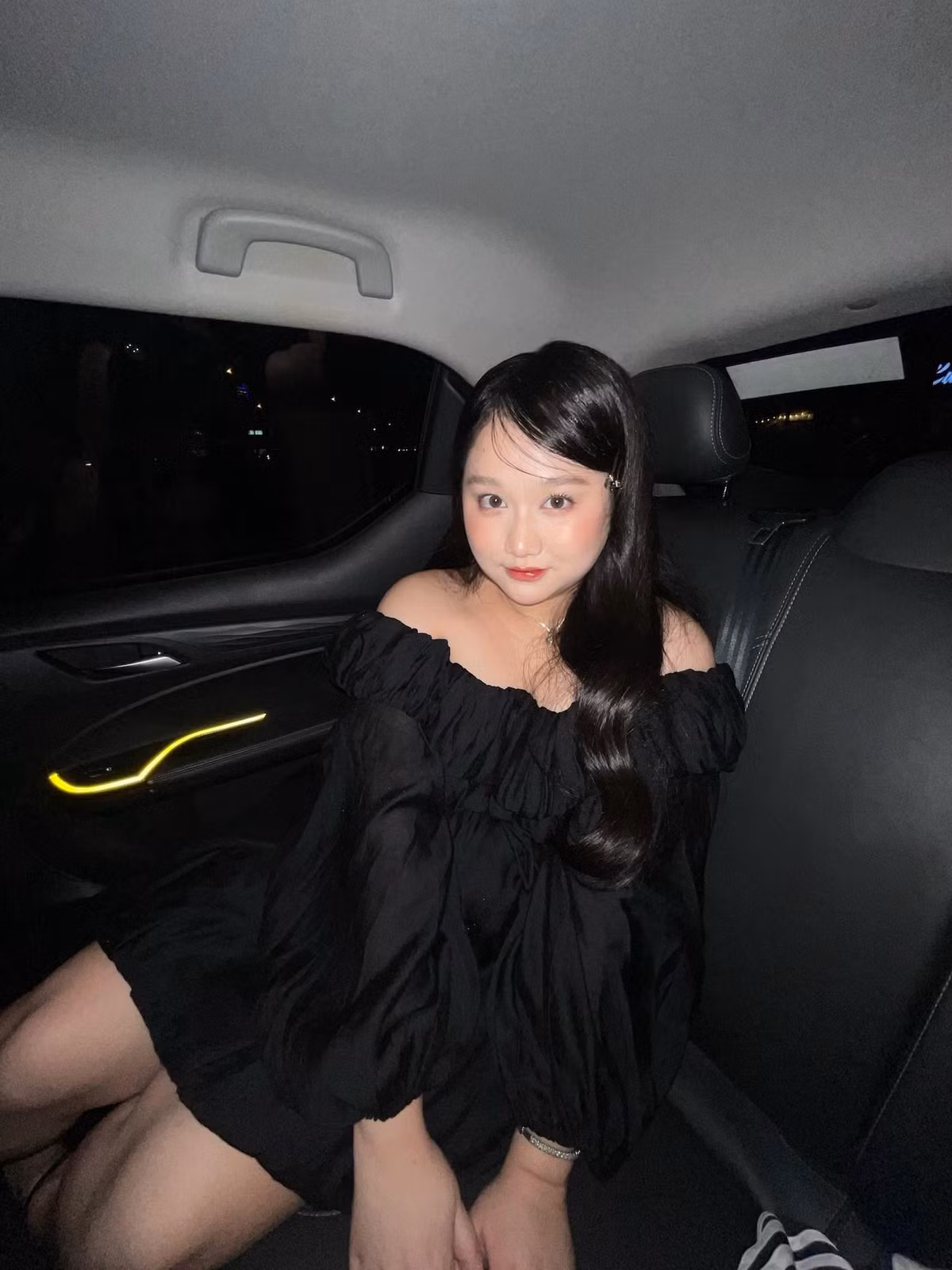 Chia sẻ về bệnh tình, Trúc Anh nhận được sự đồng cảm của mọi người. Sau gần một năm tập luyện và điều trị, cô giảm từ hơn 80 kg xuống còn khoảng 70 kg, sức khỏe ổn định, dần trở lại công việc.