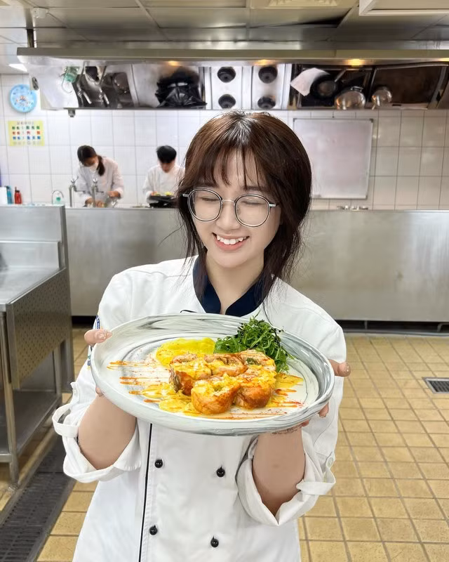 Hiện tại, Thảo Trần đang theo học ngành ẩm thực tại Đài Loan, nơi cô không ngừng trau dồi kỹ năng và khám phá những xu hướng ẩm thực mới.