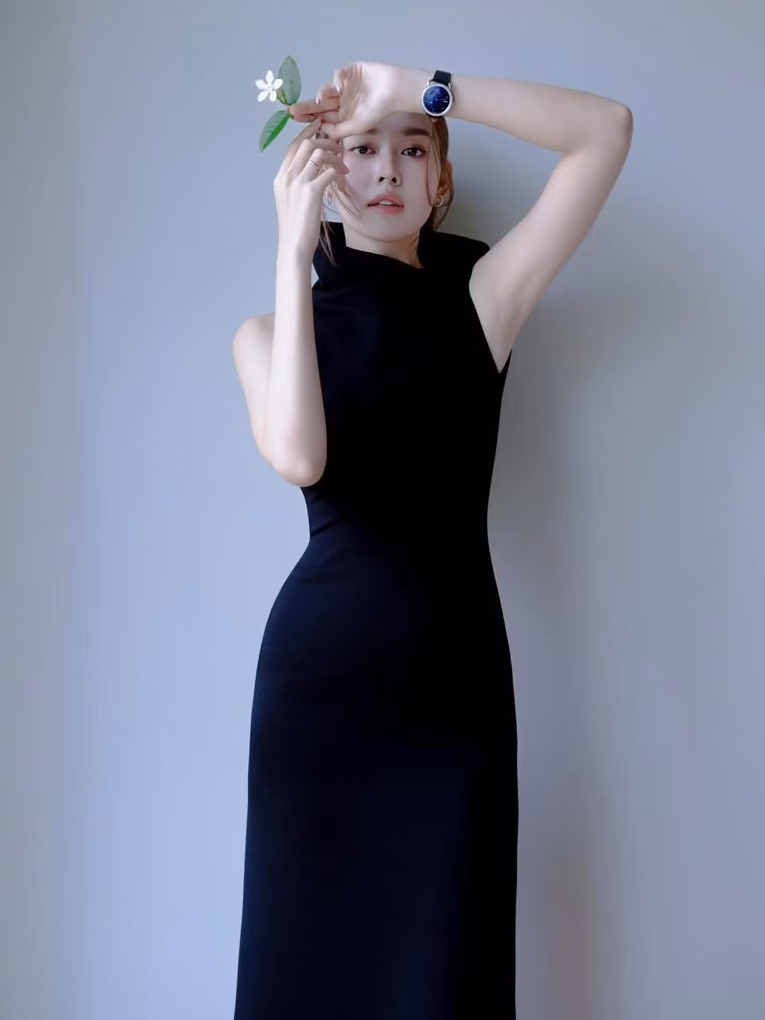 Nhiều khán giả nhận xét rằng, dù đã lập gia đình và làm mẹ, Tường San vẫn giữ được nét trẻ trung, rạng rỡ, thậm chí ngày càng mặn mà theo thời gian.