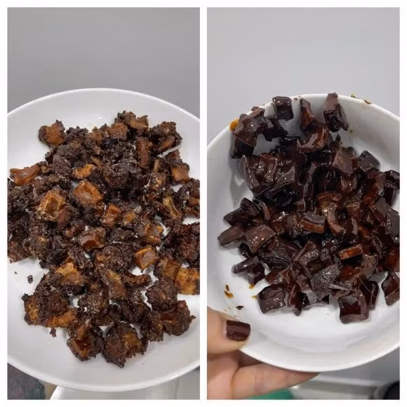 Một bình luận nhận được nhiều lượt thích viết: “Thôi thì Tết là để vui, kẹo xấu một chút nhưng đầy tình cảm. Quan trọng là dám thử, năm sau rút kinh nghiệm là thành ‘master chef’ ngay.”