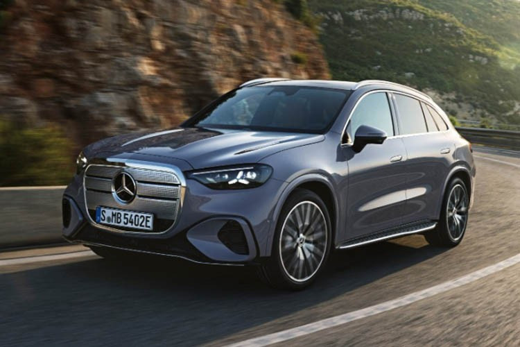 Mercedes-Benz GLC EV hoàn toàn mới là mẫu SUV ứng dụng công nghệ EQ Technology vừa ra mắt toàn cầu vào tháng 9. Động thái này cho thấy ngày mà GLC EV ra mắt thị trường Đông Nam Á đã không còn xa.