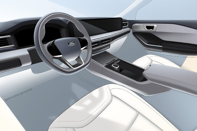 Toàn bộ thân xe được phủ lớp sơn hai tông màu trắng – đen, đi kèm bộ mâm 6 chấu lớn sơn đen cùng cùm phanh màu đỏ nổi bật. Các chi tiết nẹp sườn và hốc bánh xe cũng được tinh chỉnh lại nhằm tăng độ cơ bắp cho tổng thể.