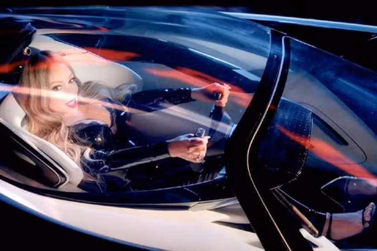 Ngoài ra, theo quảng cáo từ hãng xe điện Mỹ thì sẽ có những công nghệ tiên tiến nhất được tích hợp trên mẫu FF 91 2.0 – chiếc xe được coi là biểu tượng của tương lai. Tuy nhiên, thực tế thì lại không lạc quan như những gì hãng này quảng cáo.