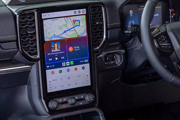 Đáng chú ý, Ford đã loại bỏ tùy chọn động cơ diesel 2.0L bi-turbo khỏi danh mục, khiến V6 trở thành cấu hình duy nhất cho toàn bộ dòng Everest tại thị trường này.