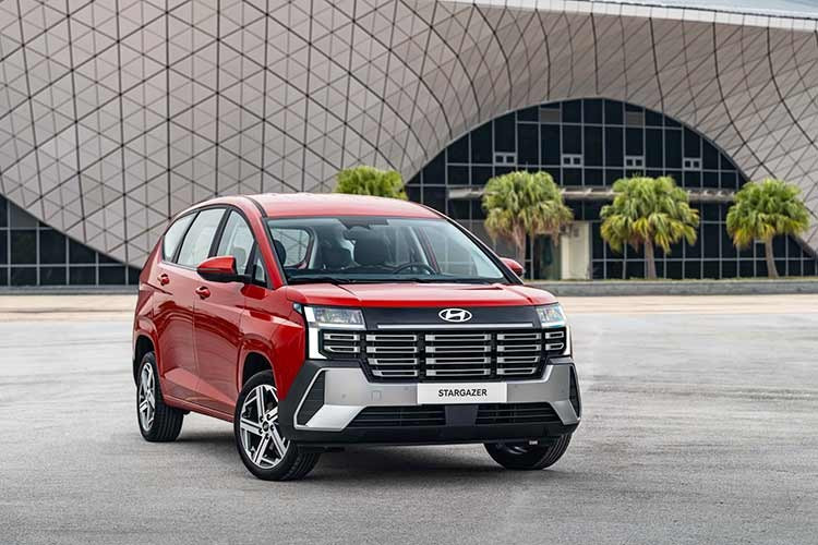 Liên doanh Ô tô Hyundai Thành Công Việt Nam đã chính thức giới thiệu phiên bản nâng cấp của dòng xe MPV cỡ nhỏ Hyundai Stargaze 2026 mới tới khách hàng trong nước. Đây chính là phiên bản đã ra mắt thị trường Indonesia vào năm 2025 với tên gọi Stargazer Cartenz.