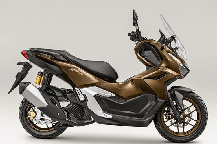 Dù mẫu xe ga Honda ADV160 RoadSync 2026 có giá bán không hề rẻ, nhưng nhờ sức mạnh cùng các trang bị ấn tượng và mục đích đa dụng khiến chiếc xe vẫn có được sự ưa chuộng từ đông đảo người sử dụng.
