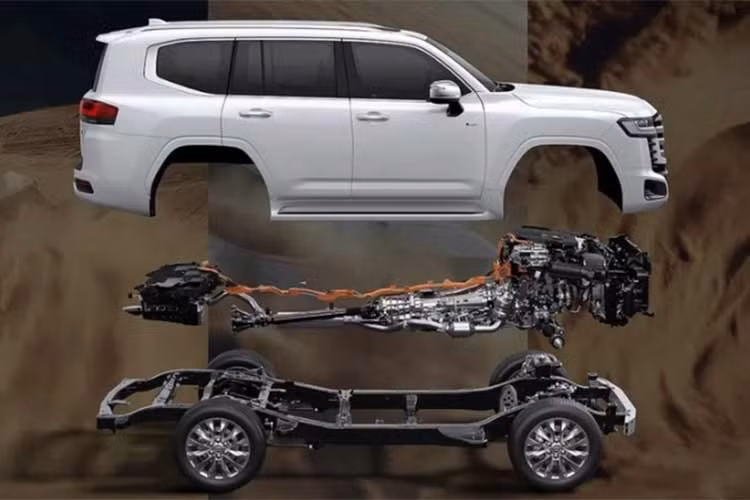 Ở một số thị trường, hệ truyền động hybrid này sản sinh công suất lên tới 457 mã lực và mô-men xoắn cực đại 790 Nm. So với bản máy dầu V6 3.3L tăng áp kép hiện tại (306 mã lực, 700 Nm), đây là một bước tiến đáng kể về mặt hiệu năng. Bộ pin trang bị trên xe có dung lượng 1,83 kWh – mức phổ biến trên các mẫu hybrid tự sạc.