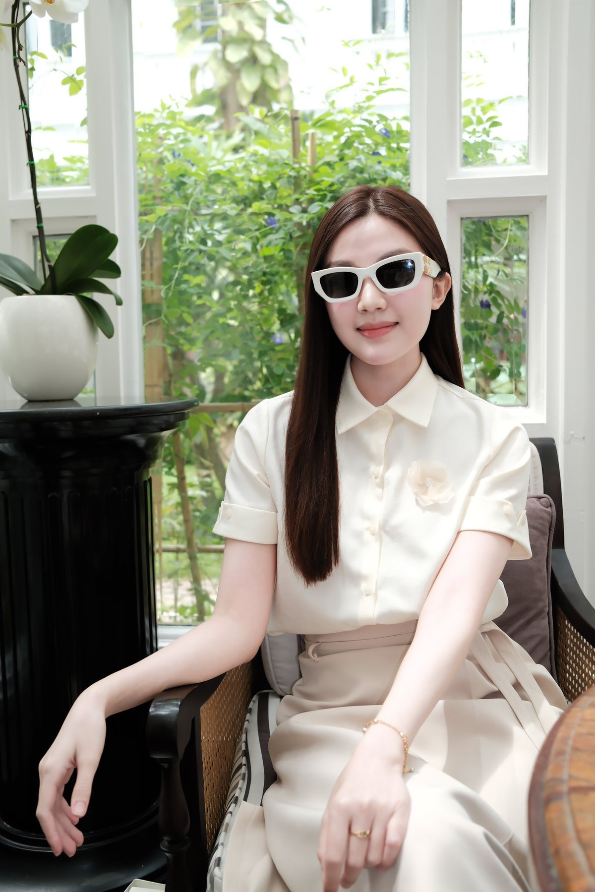 Lương Thanh làm tốt vai tiểu tam đến mức có thời gian cô phải tạm khóa trang cá nhân vì liên tục phải đọc bình luận tiêu cực, bị ghét lây từ phim ra đến đời thực.