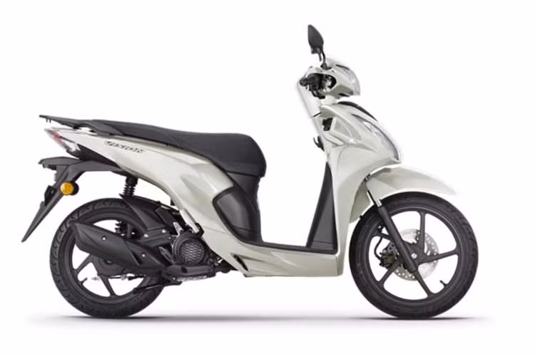 Với mức giá từ khoảng 3.000 USD (khoảng hơn 79 triệu đồng) dễ tiếp cận cùng những nâng cấp nhẹ về diện mạo, Honda Vision 110 tiếp tục là lựa chọn hướng đến nhóm khách hàng cần một mẫu xe tay ga thực dụng, tiết kiệm và phù hợp cho nhu cầu di chuyển hàng ngày.