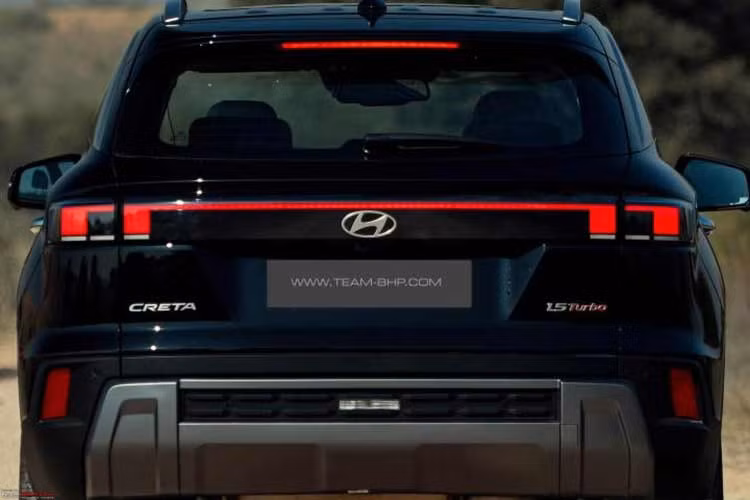 Ở giai đoạn ra mắt, Creta thế hệ mới nhiều khả năng vẫn sử dụng các tùy chọn động cơ quen thuộc, gồm máy xăng 1.5L hút khí tự nhiên, máy xăng 1.5L tăng áp và động cơ diesel 1.5L, đi kèm các lựa chọn hộp số sàn, tự động vô cấp, DCT và tự động 6 cấp.