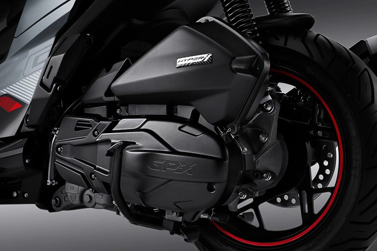 GPX cũng đưa vào DZ2 loạt công nghệ đáng giá, với cụm đồng hồ TFT 6 inch đi kèm khả năng kết nối điện thoại qua Bluetooth. Xe hỗ trợ ứng dụng Carbit Ride cùng tính năng Mirror Screen giúp người dùng theo dõi thông tin dễ dàng hơn.