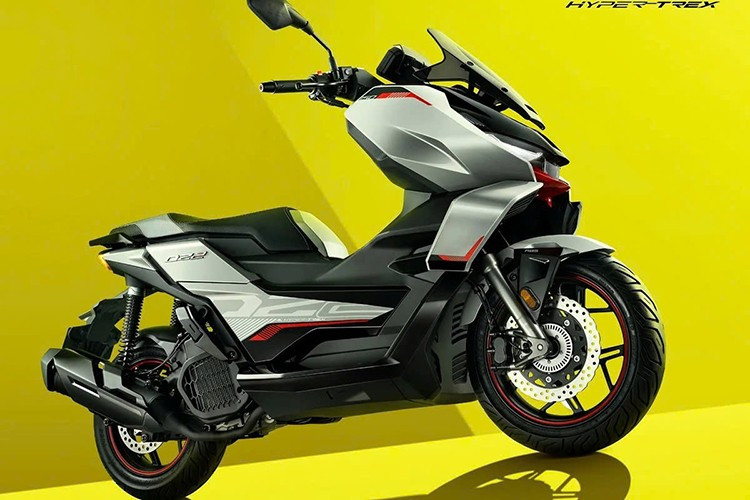 Hệ thống chiếu sáng toàn xe đều dùng LED, nổi bật nhất là cụm đèn pha projector được tạo hình riêng, mang lại vẻ ngoài cao cấp và cá tính hơn cho người dùng trẻ. Với khối lượng chỉ 130 kg, DZ2 trở thành một trong những mẫu xe dễ điều khiển nhất trong phân khúc, đặc biệt phù hợp với môi trường đô thị đông đúc.