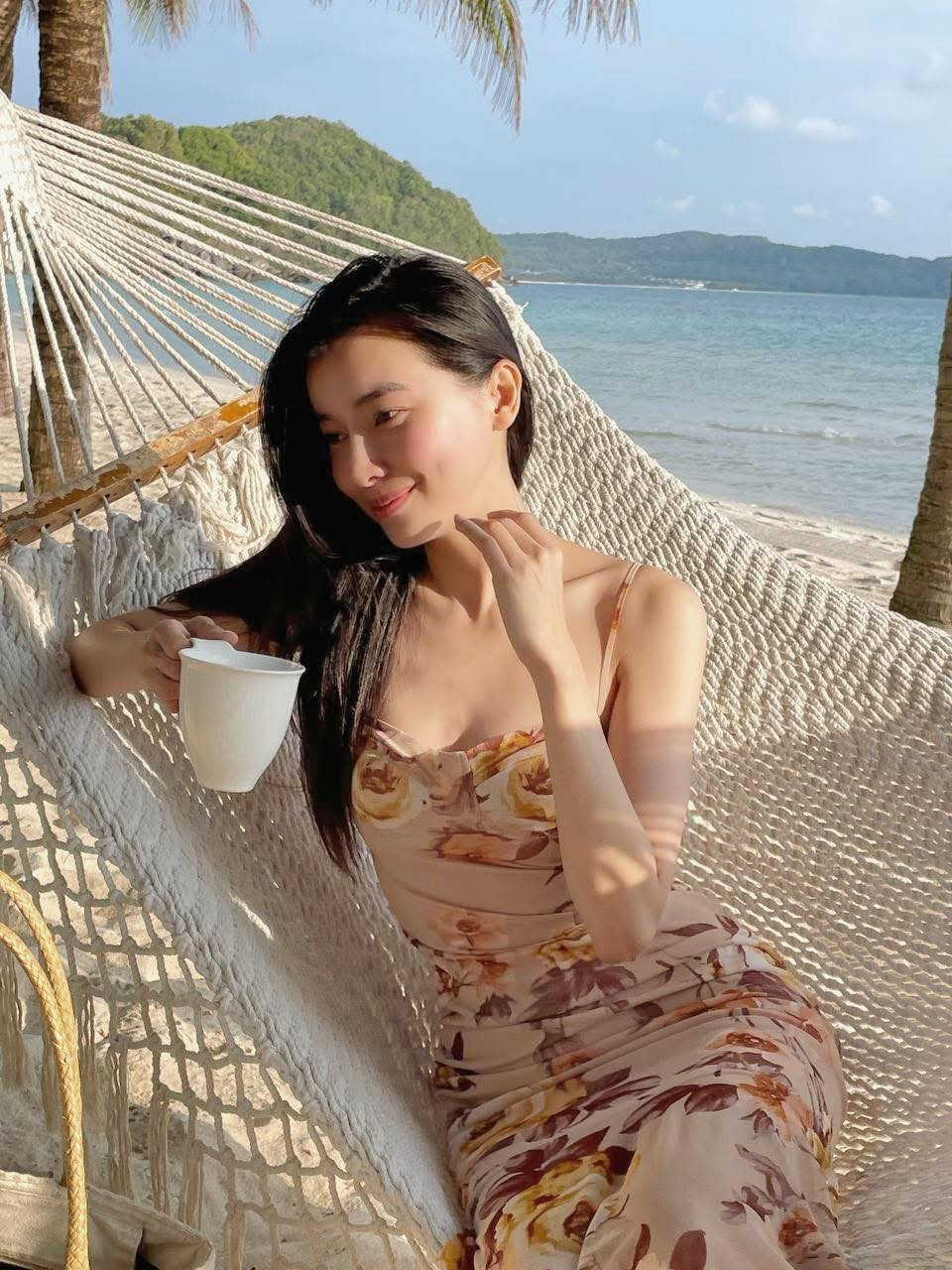 Nhắc đến Cao Thái Hà, khán giả khó quên những vai diễn ấn tượng như mợ Hai trong Tiếng sét trong mưa, Diệu Ngọc trong Bán chồng – vai diễn mang về cho cô giải Cánh diều Vàng cho Nữ diễn viên phụ xuất sắc nhất, hay những nhân vật phản diện gai góc trong Mẹ rơm, Đồng tiền quỷ ám.