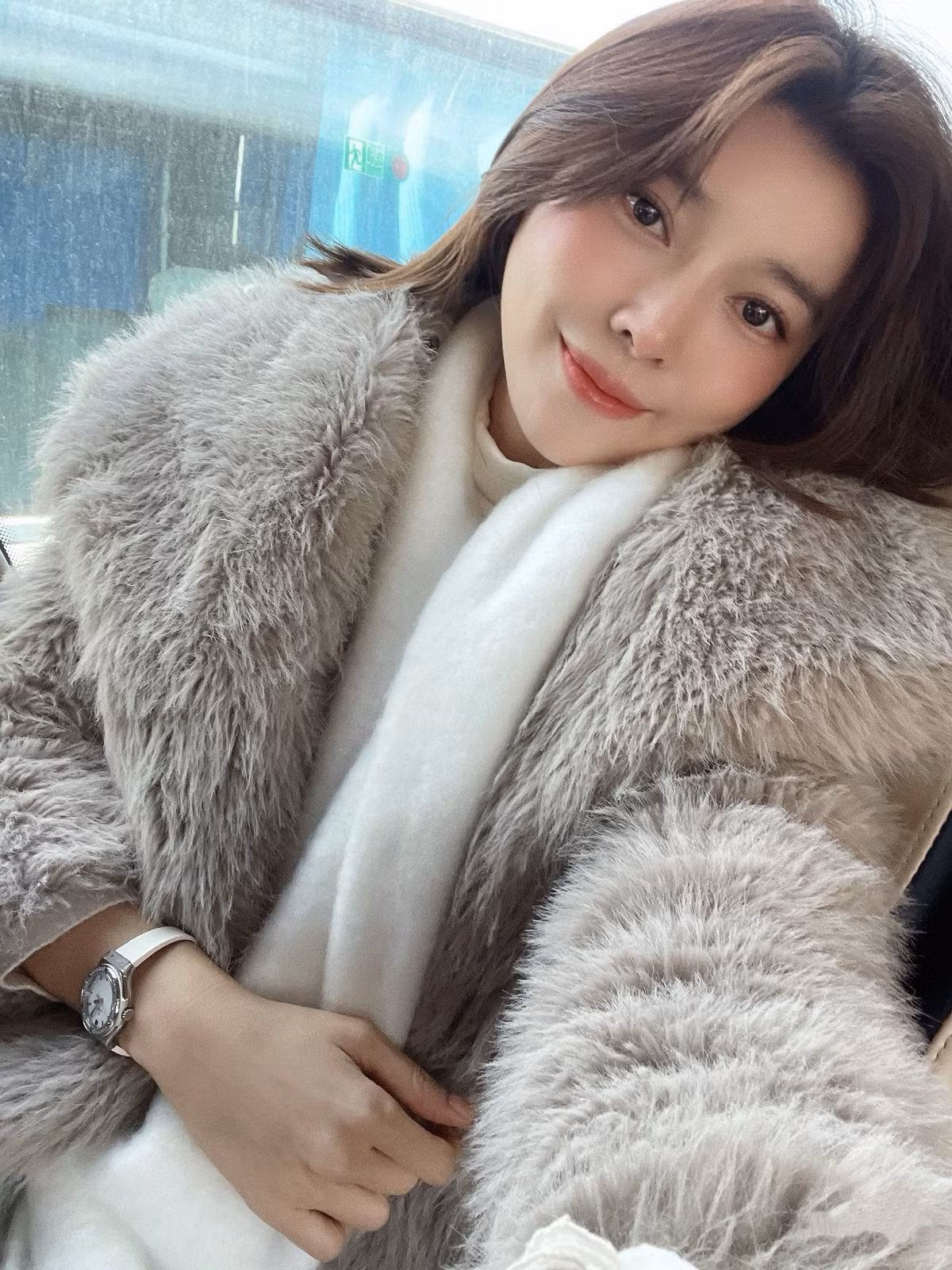 Theo thời gian, nhan sắc của nữ diễn viên không hề “xuống phong độ” mà ngược lại càng thêm cuốn hút, đậm chất phụ nữ trưởng thành.