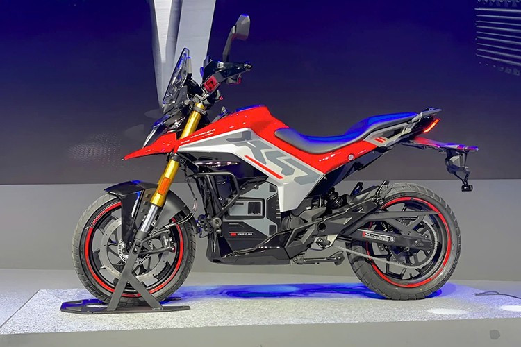 Một trong những điểm nhấn nổi bật nhất của X-47 là hệ thống UV HyperSense – công nghệ radar thông minh do chính Ultraviolette phát triển.