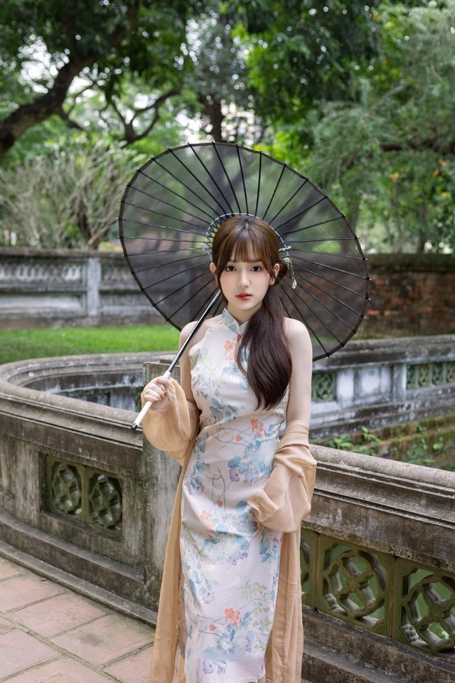 Gái xinh gốc Hải Phòng không ngần ngại thể hiện những khoảnh khắc vui vẻ, thoải mái đến những khoảnh khắc thư giãn, tận hưởng không khí trong lành.