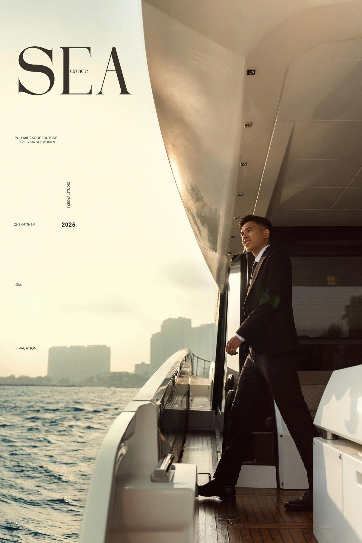 View - Tiền vệ tuyển Việt Nam và cô chủ tiệm vàng khoe ảnh cưới trên du thuyền | Báo Tri thức và Cuộc sống - TIN TỨC PHỔ BIẾN KIẾN THỨC 24H