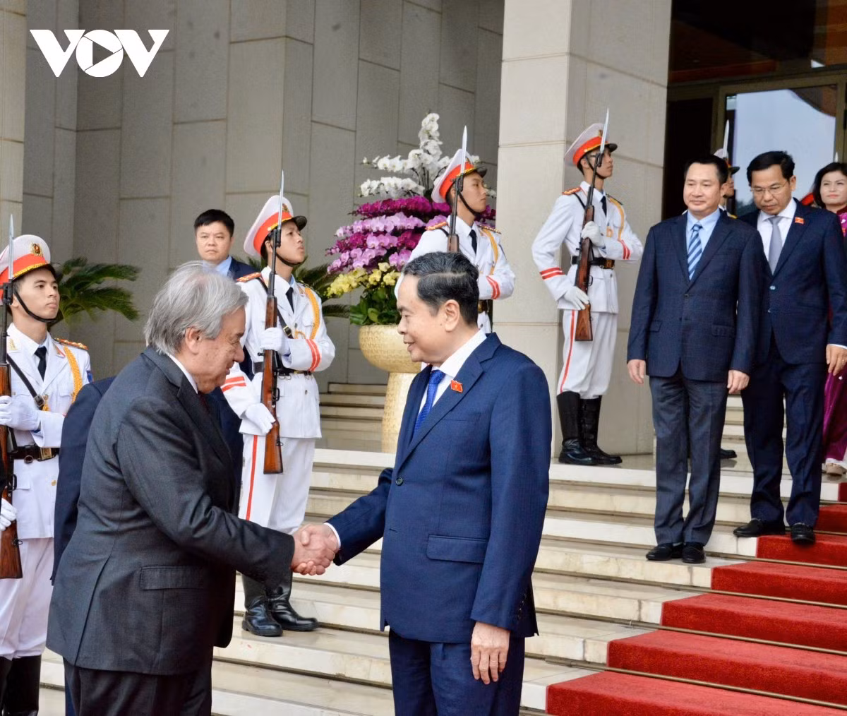 Chủ tịch Quốc hội Trần Thanh Mẫn đón Tổng Thư ký Liên Hợp Quốc António Guterres