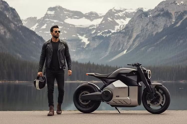 Hai mẫu naked-biked có tên gọi Subab và Surad sở hữu vẻ đẹp phóng khoáng, phù hợp di chuyển hàng ngày với thiết kế tay lái cao, kết hợp cùng yên xe thoải mái. Trong khi đó, mẫu cruiser Sudub có ngoại hình mạnh mẽ đầy uy lực, với cụm đèn và đầu xe thiết kế góc cạnh, trục cơ sở dài, tay lái cao hơn yên xe giúp đảm bảo cho chủ xe có những hành trình dài không mệt mỏi.