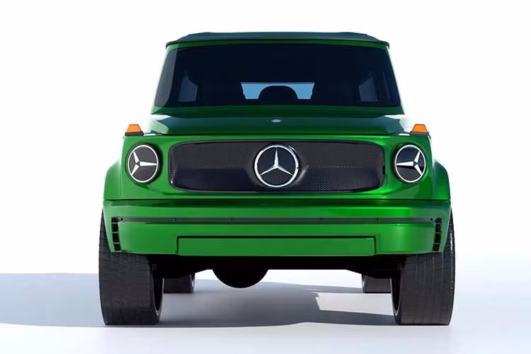 Dù Mercedes đã ra mắt phiên bản điện G580 EQ Technology, mẫu xe này vẫn chưa đạt doanh số như kỳ vọng. Do đó, hãng xe Đức được cho là đang theo dõi sát diễn biến của thị trường xe điện toàn cầu trước khi đưa ra quyết định cuối cùng.