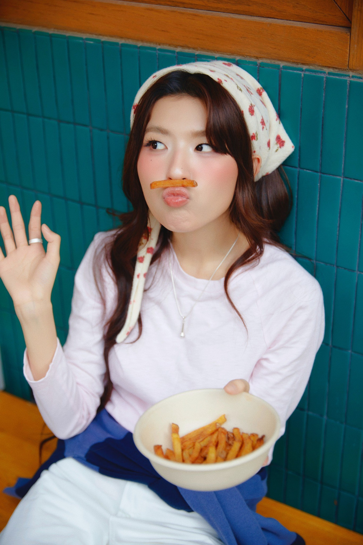 Sở hữu ngoại hình sáng, nhan sắc ngày càng thăng hạng cùng năng lực nghệ thuật đa dạng – từ ca hát, sáng tác, rap đến diễn xuất – LAMOON được kỳ vọng sẽ còn tiến xa trong thời gian tới.