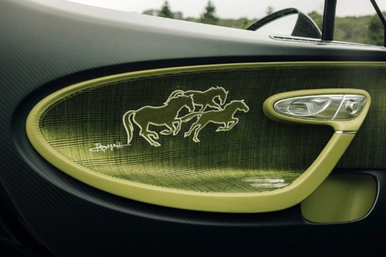 Trước Brouillard, Bugatti từng tạo dấu ấn với các dự án hiếm như Divo (40 chiếc), Centodieci (10 chiếc) hay La Voiture Noire độc bản trị giá hơn 19 triệu USD.