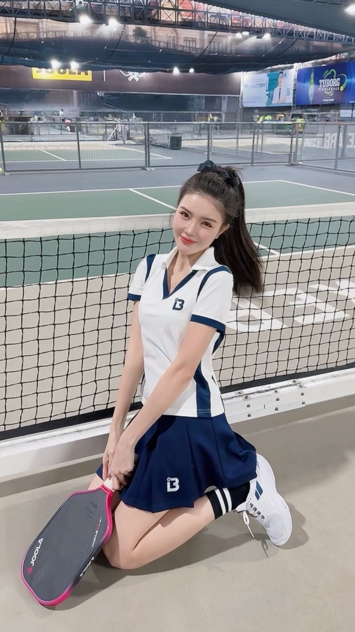 Lilly Luta (tên thật Nguyễn Thị Lượm) được mệnh danh là "búp bê sống" của showbiz Việt nhờ gương mặt xinh xắn như búp bê và vẻ ngoài ngọt ngào.