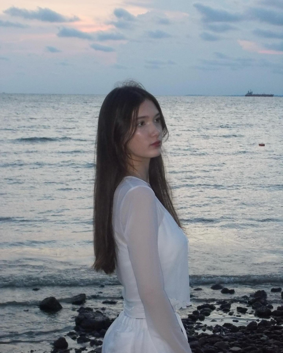 Dù không xuất hiện quá thường xuyên, mỗi lần đăng tải hình ảnh Thanh Giang đều nhận được nhiều lời khen ngợi và sự chú ý từ người hâm mộ.