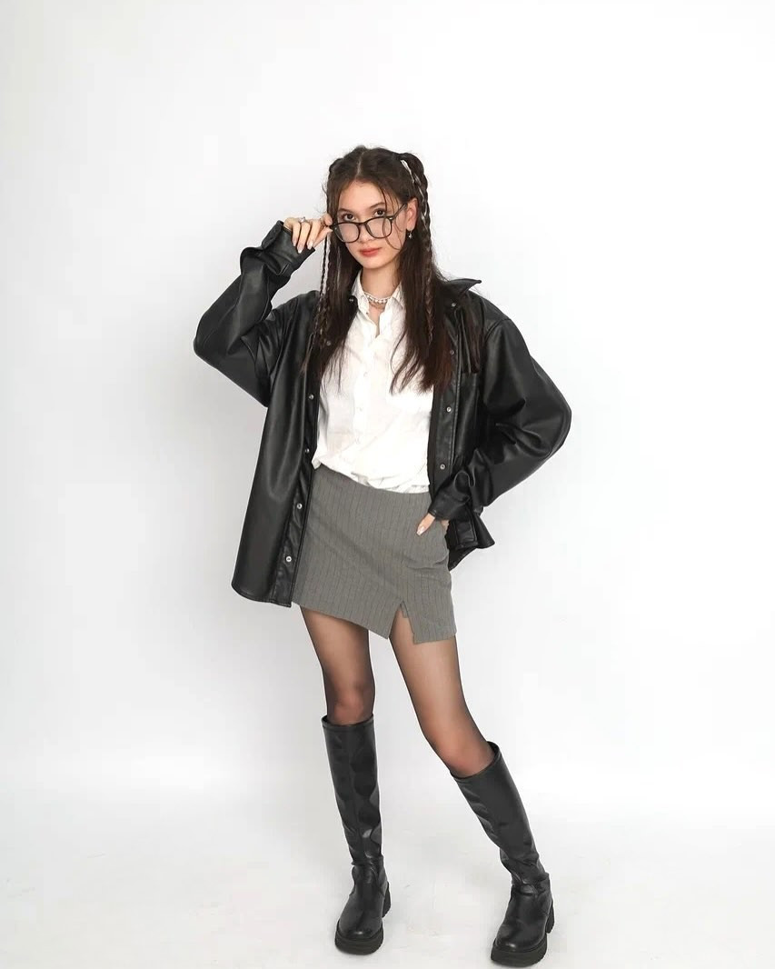 Thanh Giang yêu thích du lịch, thời trang và thường xuyên cập nhật xu hướng mới.