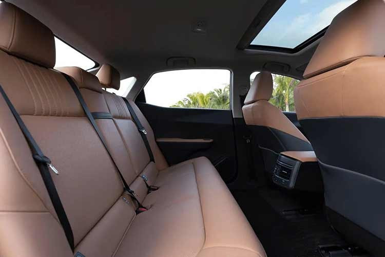 Toyota bZ3 Smart Home Edition được trang bị một động cơ điện duy nhất, lắp đặt trên trục trước, hoạt động theo hệ dẫn động cầu trước. Động cơ điện này sản sinh công suất 181 mã lực ở phiên bản Joy và 241 mã lực ở phiên bản Pro.