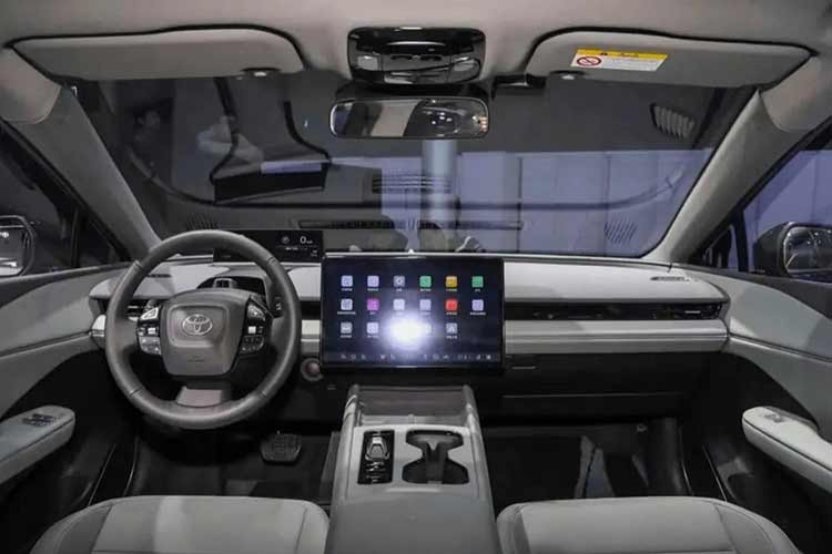 View - Toyota bZ3 2026 ra mắt "sát vách" Việt Nam, chỉ từ 409 triệu đồng | Báo Tri thức và Cuộc sống - TIN TỨC PHỔ BIẾN KIẾN THỨC 24H