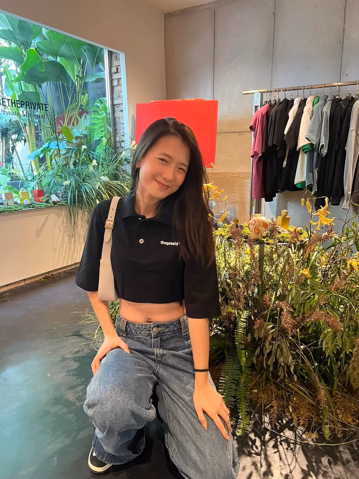 Đến hiện tại sau 13 năm, Trâm Anh giờ nổi tiếng với danh xưng vợ JustaTee, là mẹ 2 con nhưng từ nhan sắc đến vóc dáng vẫn khiến cộng đồng mạng xuýt xoa khen ngợi.