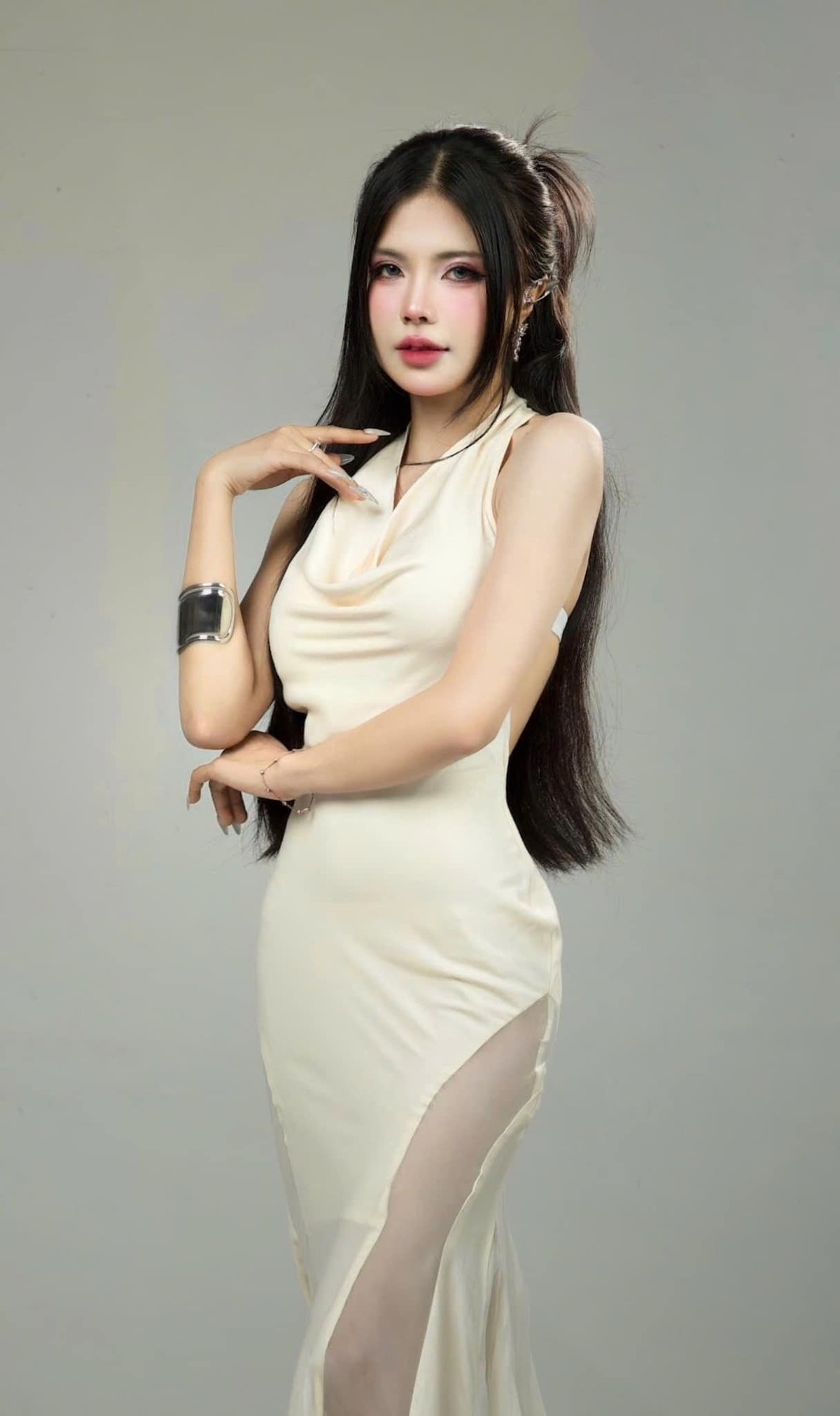 Chắc chắn rằng, hình ảnh áo dài Việt Nam tại Esports World Cup sẽ còn được nhắc đến và lan tỏa rộng rãi, để lại ấn tượng sâu sắc trong lòng người hâm mộ toàn cầu.