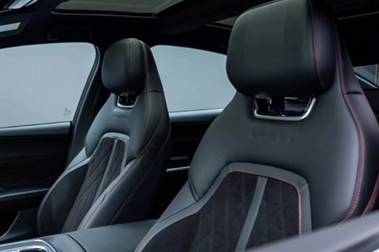 View - Mazda EZ-6 Sports Edition "chốt giá" chỉ từ 566 triệu đồng | Báo Tri thức và Cuộc sống - TIN TỨC PHỔ BIẾN KIẾN THỨC 24H