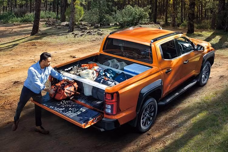 Cải tiến mới không chỉ giúp chiếc xe bán tải Mitsubishi Triton 2026 thế hệ mới vận hành ổn định ở tốc độ cao mà còn nâng tầm sự êm ái vốn là điểm yếu cố hữu trên các dòng xe khung gầm rời.