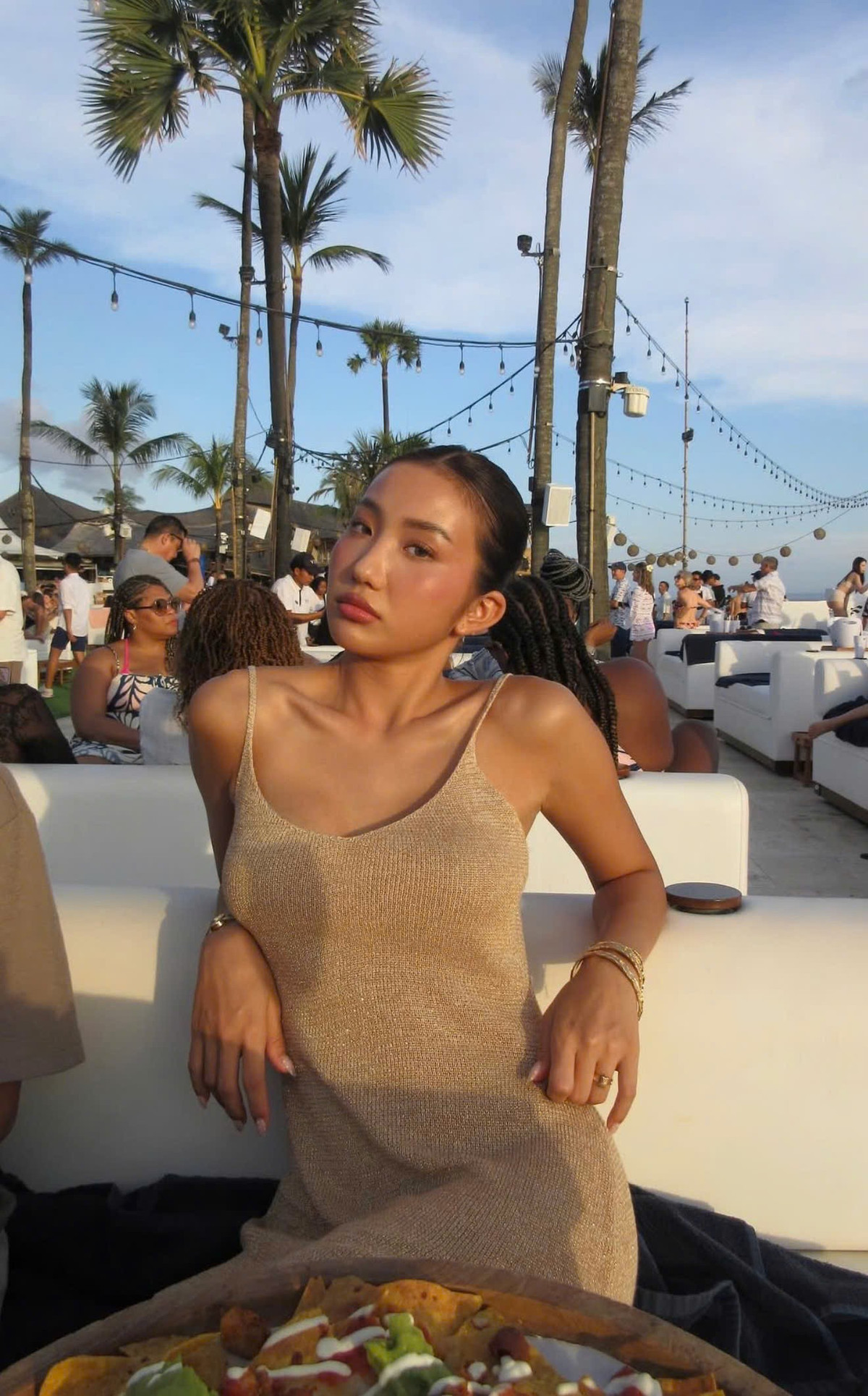 View - Hot girl Huyền 2k4 khoe dáng với nội y gây tranh cãi | Báo Tri thức và Cuộc sống - TIN TỨC PHỔ BIẾN KIẾN THỨC 24H