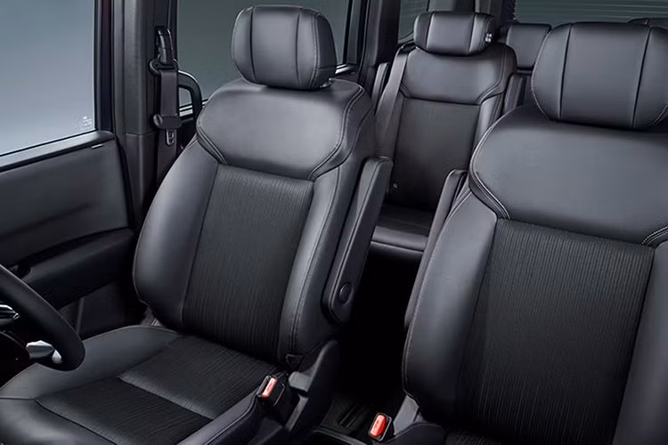 Tại thị trường Thái, mẫu xe MPV StepWGN 2026 mới của Honda sẽ được phân phối với cấu hình duy nhất là hệ truyền động e:HEV hybrid, tương tự phiên bản đã ra mắt tại Indonesia.