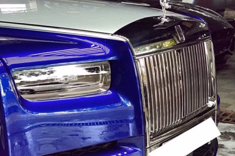 Loại sơn này thường mất nhiều tuần để hoàn thiện và có giá khởi điểm từ 15.000 USD (khoảng 392 triệu đồng), đặc biệt khi được pha trộn với vật liệu hiếm như bột ngọc trai hay bụi kim loại.