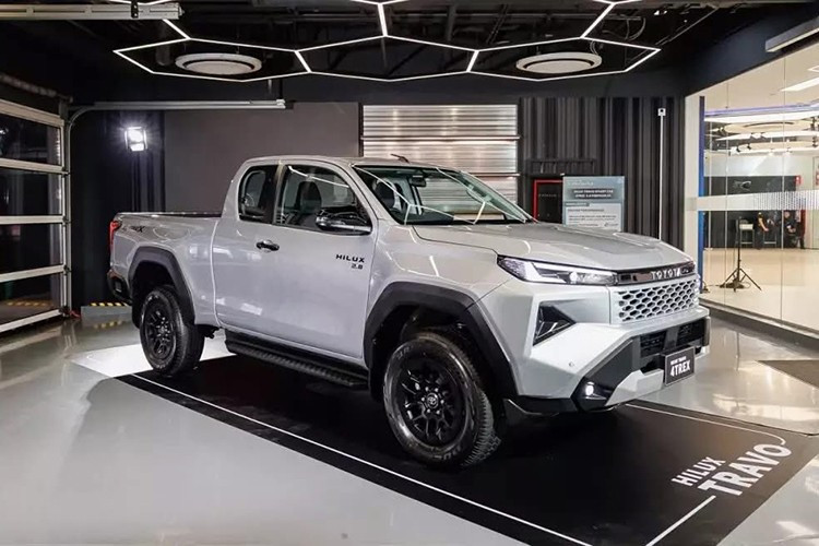 View - Toyota Hilux 2026 "nhá hàng" tại Việt Nam, ra mắt vào tháng 1/2026 | Báo Tri thức và Cuộc sống - TIN TỨC PHỔ BIẾN KIẾN THỨC 24H