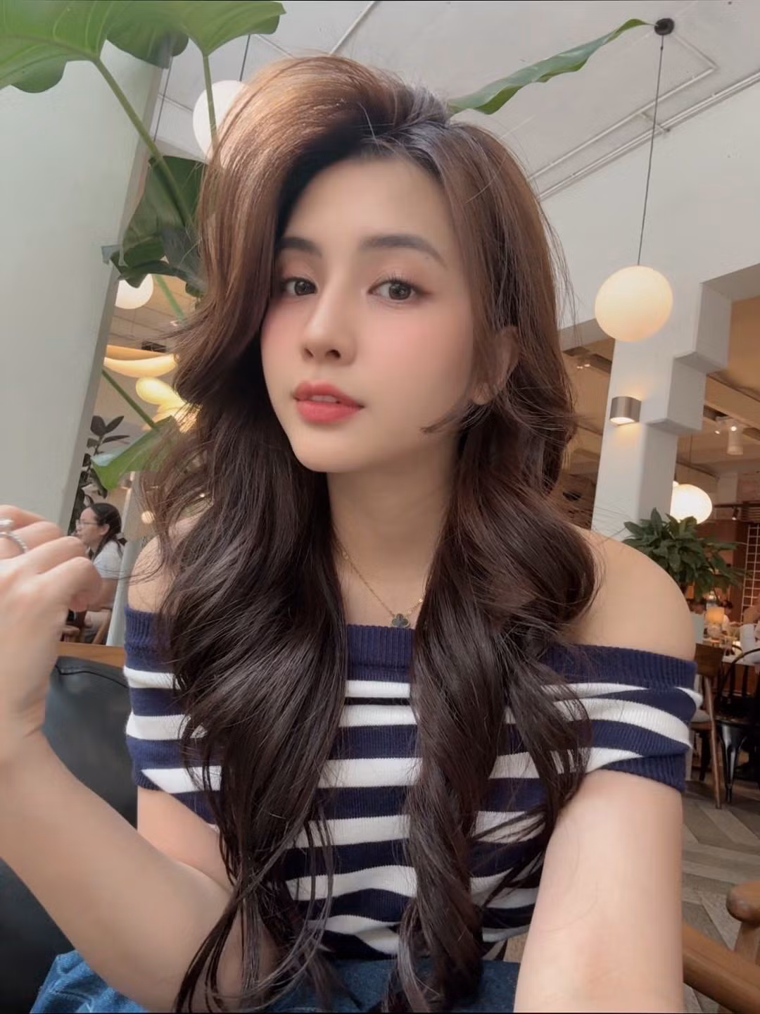 Hậu "đường ai nấy đi" cùng Jack, cuộc sống của Thiên An cùng con gái nhận được nhiều quan tâm của cộng đồng mạng. Theo đó, cô nàng cũng không nhắc lại chuyện xưa, tập trung cho công việc cũng như chăm sóc con gái.