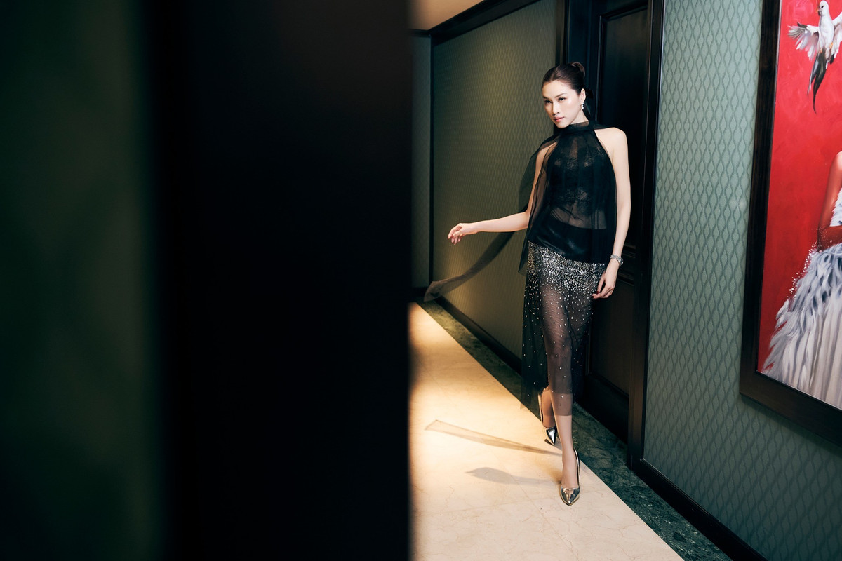 Sự kết hợp giữa trí tuệ, ngoại hình và kỹ năng ngoại ngữ giúp Thanh Thanh Huyền trở thành gương mặt được nhiều chương trình, sự kiện lớn tin tưởng lựa chọn.