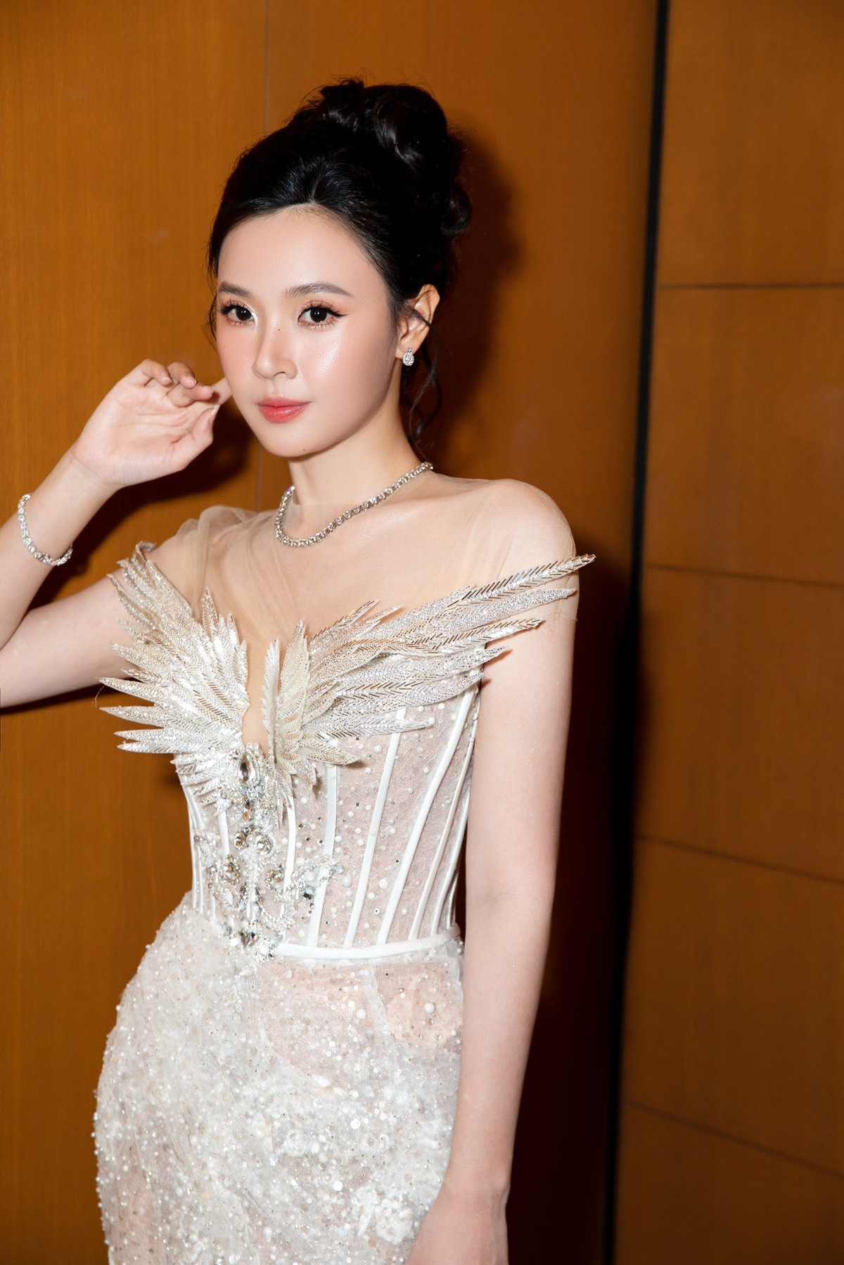 Trước khi trở thành diễn viên nổi tiếng và giảng viên hot hất MXH, Midu từng là một trong những hotgirl đời đầu được yêu mến nhất tại TP.HCM.