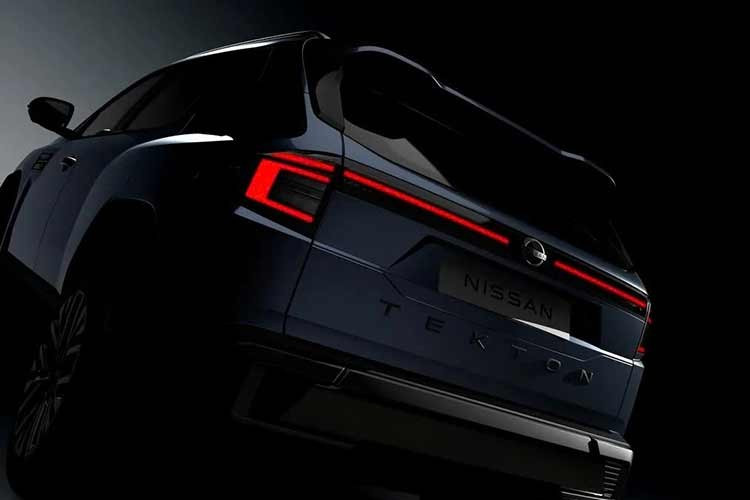 Theo một số nguồn tin, xe sẽ có hai tùy chọn động cơ xăng gồm bản 1.0L tăng áp và bản 1.3L tăng áp cho công suất 156 mã lực, đi kèm hộp số sàn hoặc hộp số vô cấp CVT. Ngoài ra, một biến thể Hybrid cũng được dự báo sẽ sớm xuất hiện để cạnh tranh cùng các đối thủ từ Toyota và Suzuki về khả năng tiết kiệm nhiên liệu.