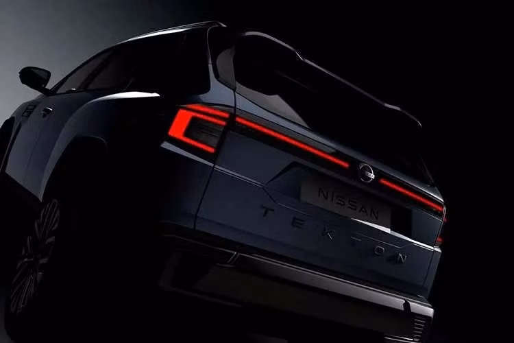 Theo một số nguồn tin, xe sẽ có hai tùy chọn động cơ xăng gồm bản 1.0L tăng áp và bản 1.3L tăng áp cho công suất 156 mã lực, đi kèm hộp số sàn hoặc hộp số vô cấp CVT. Ngoài ra, một biến thể Hybrid cũng được dự báo sẽ sớm xuất hiện để cạnh tranh cùng các đối thủ từ Toyota và Suzuki về khả năng tiết kiệm nhiên liệu.