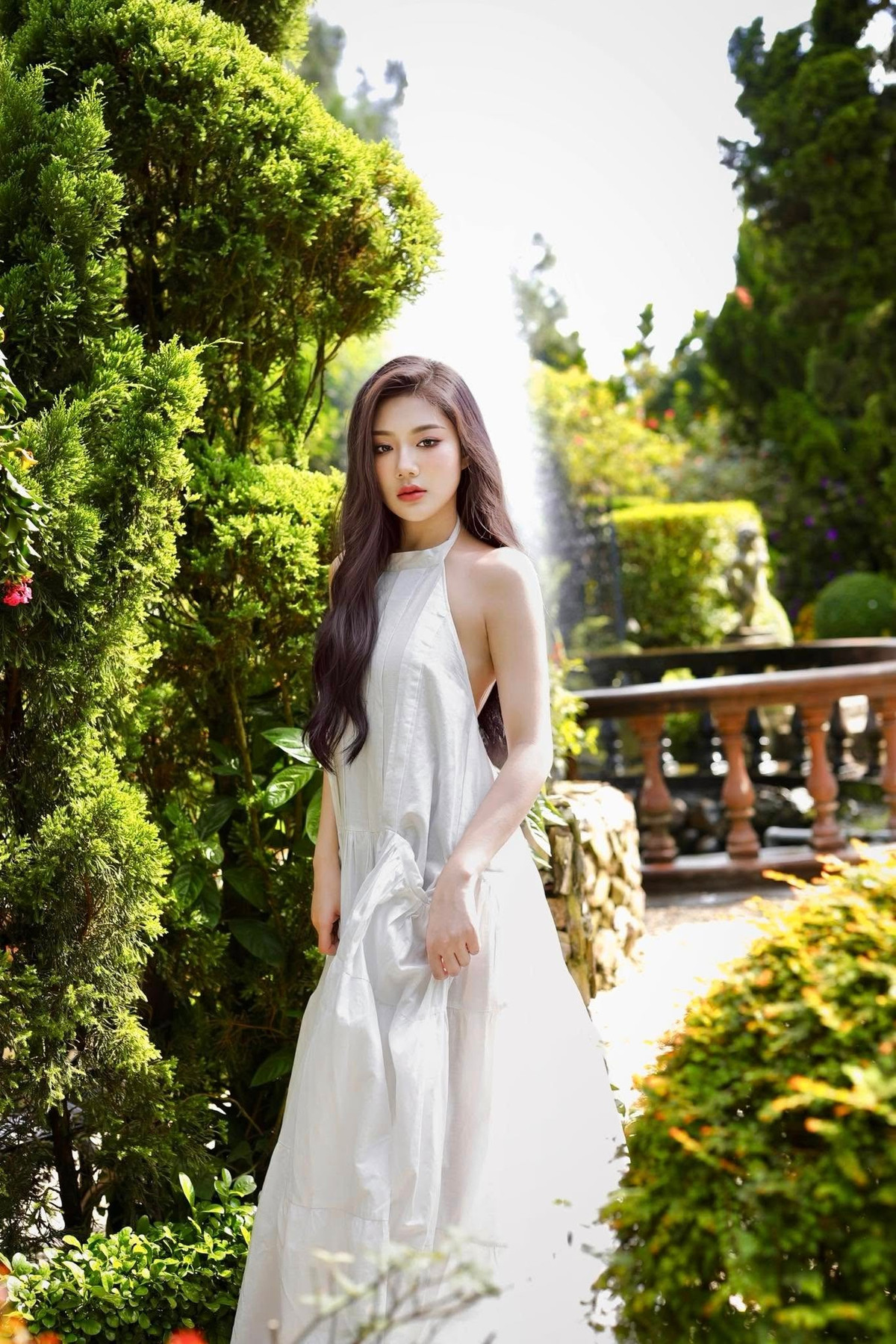 Từ hot girl tuổi học trò từng khiến mạng xã hội “dậy sóng”, Trần Nguyễn Triệu Vy của hiện tại vẫn là cái tên được nhiều người nhớ đến như một biểu tượng nhan sắc nổi bật của thế hệ hot girl Sài thành những năm trước.