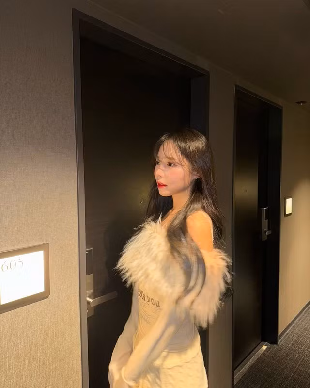 Bên dưới bài đăng của Suly, bên cạnh những bình luận khen ngợi vẻ đẹp của cô nàng, cũng có một số nhắc đến Oner.